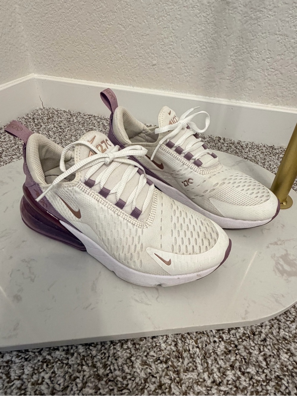 Nike Women's White and Mauve/Purple Air Max 270 Sneakers